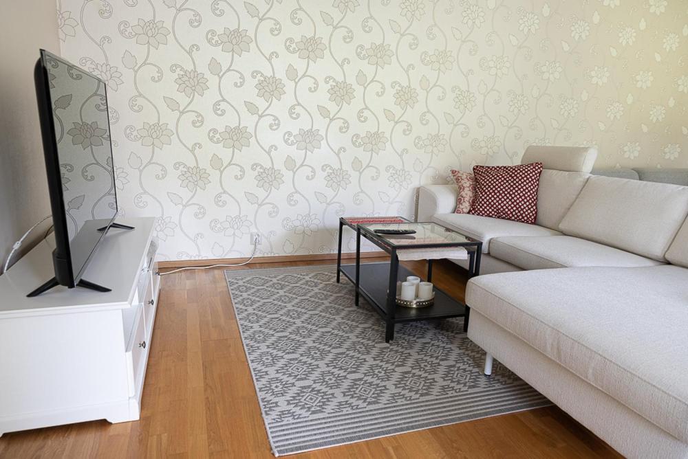 Omakotitalo Keskustan Laehellae Appartement *